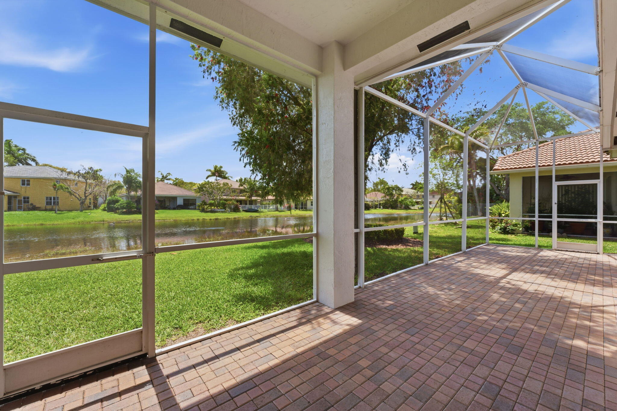 1112 Skylark Drive