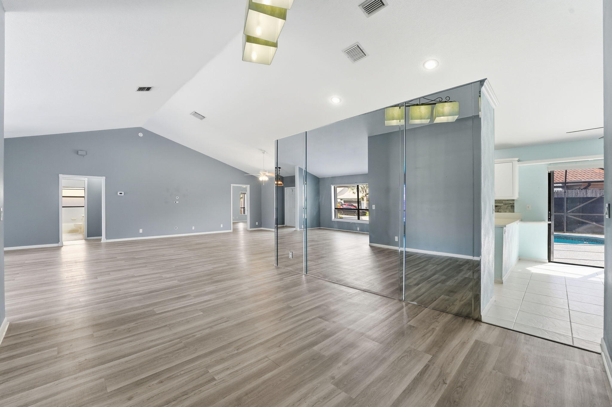 9284 Laurel Green Drive