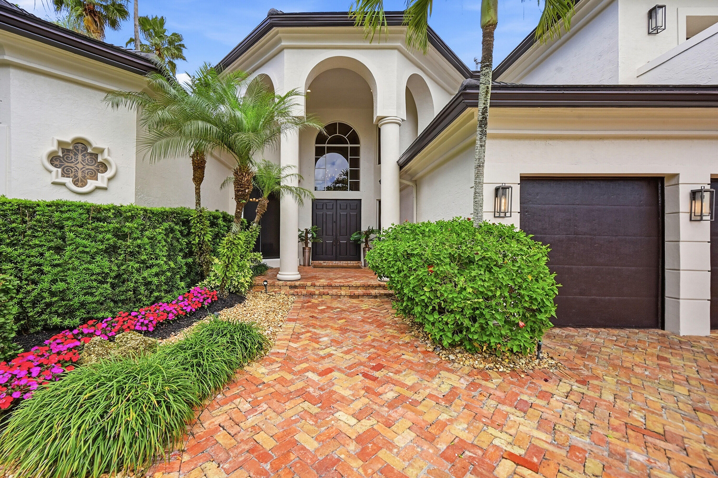 2425 NW 49th Lane