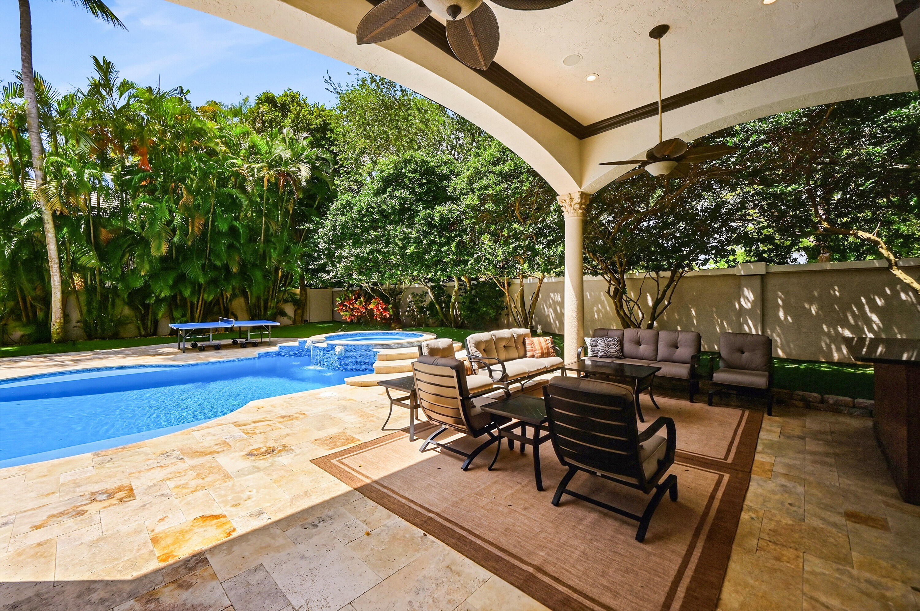 2425 NW 49th Lane