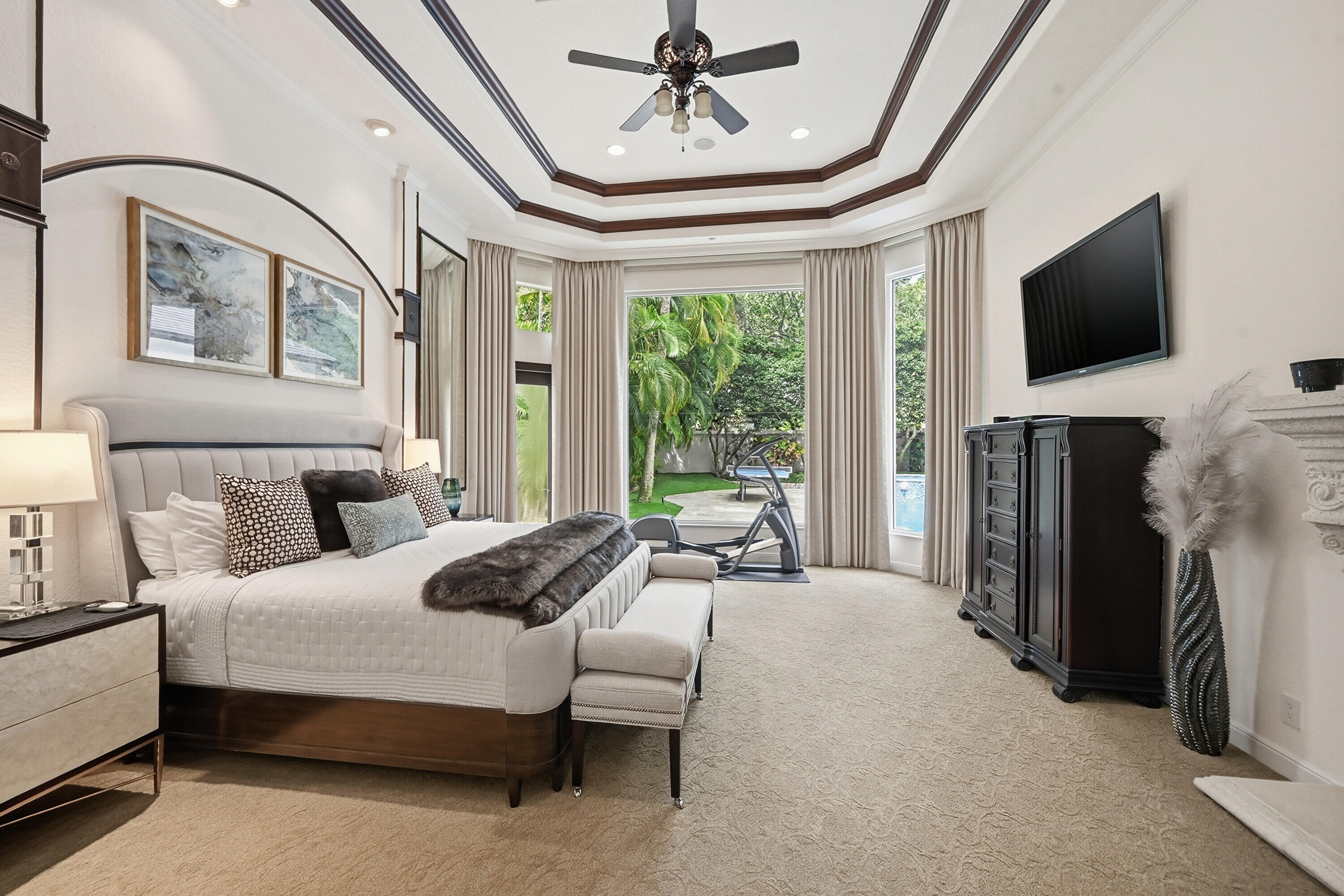 2425 NW 49th Lane