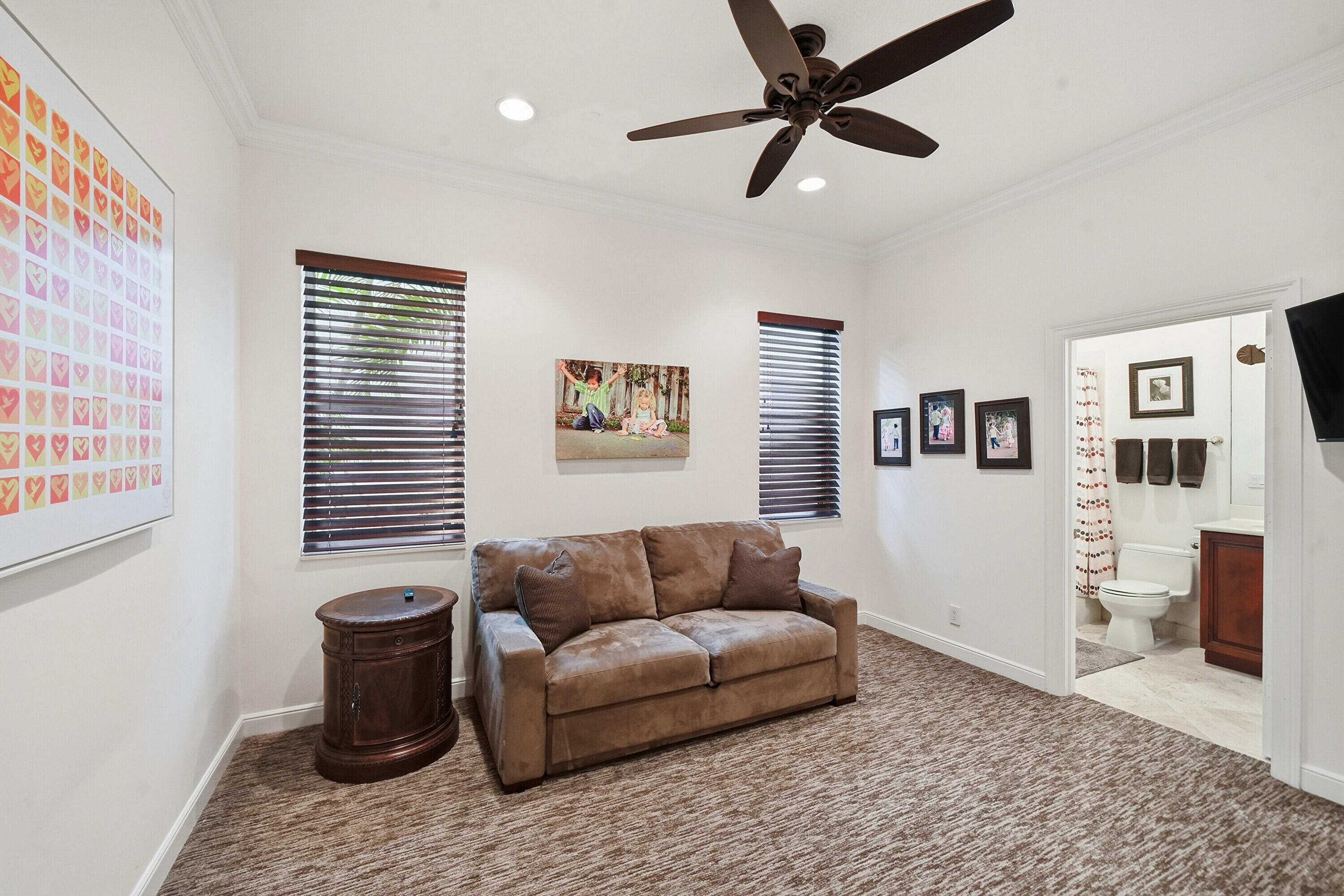 2425 NW 49th Lane