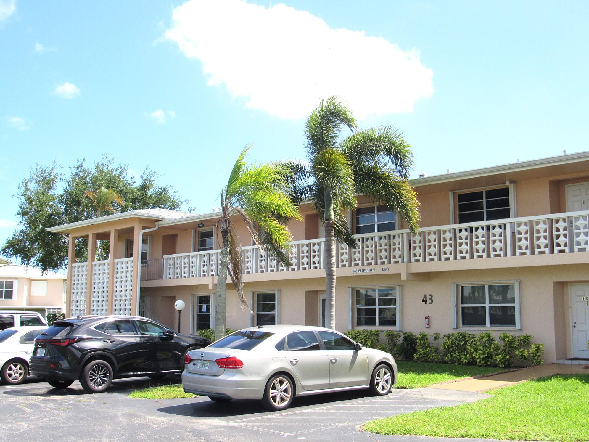 1830 NW 18th Street 201