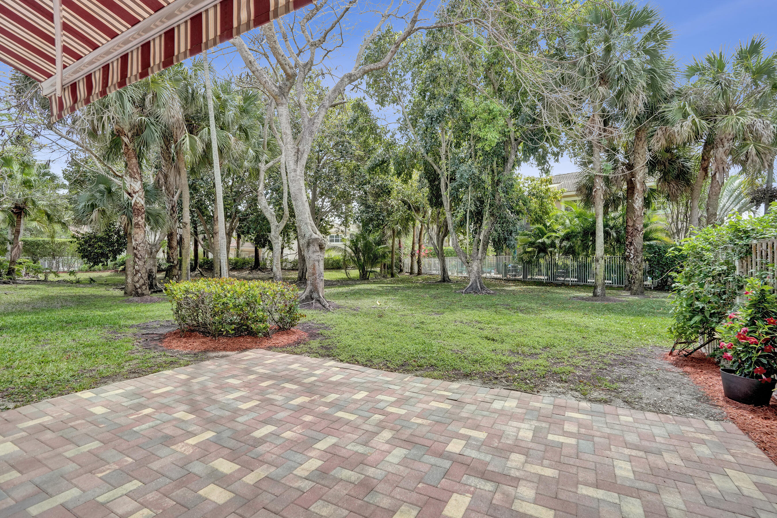 12648 NW 8th Court