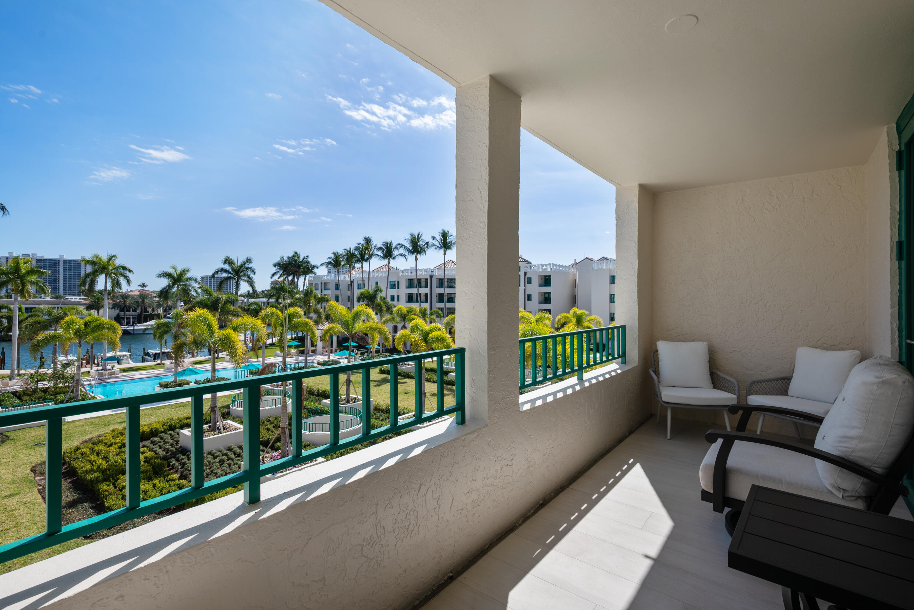 100 SE 5th Avenue 415