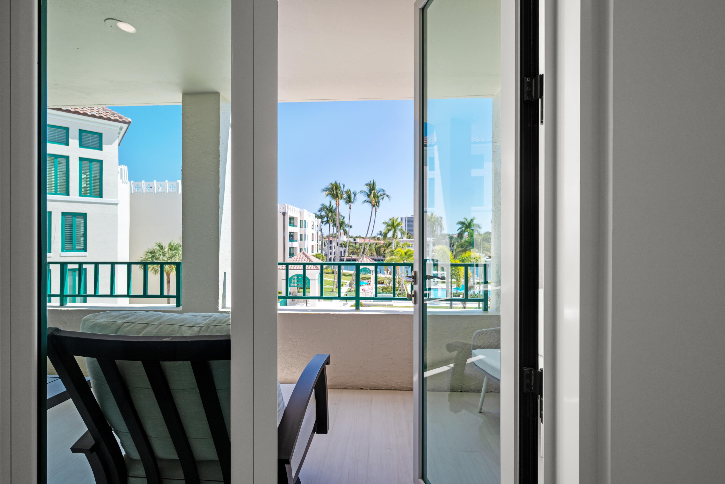 100 SE 5th Avenue 415