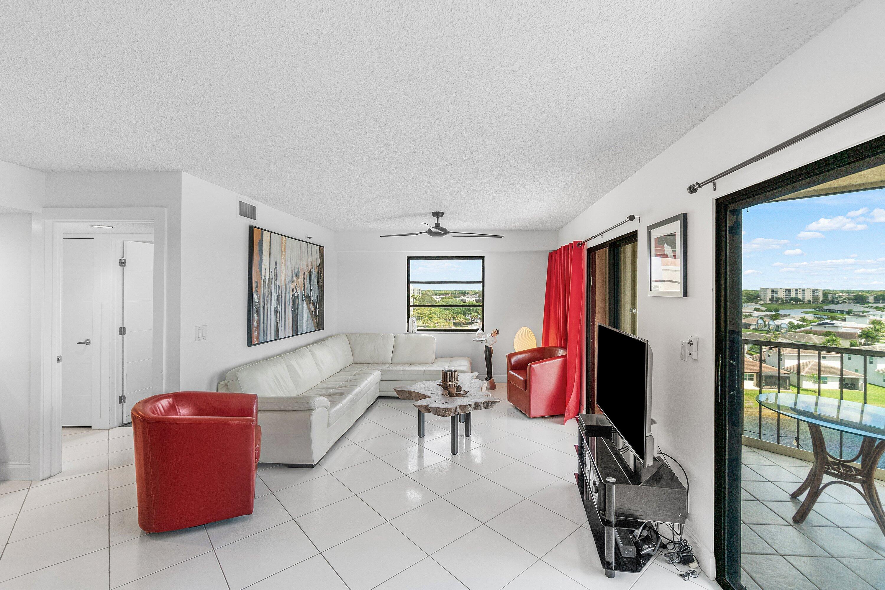 7360 S Oriole Boulevard 801