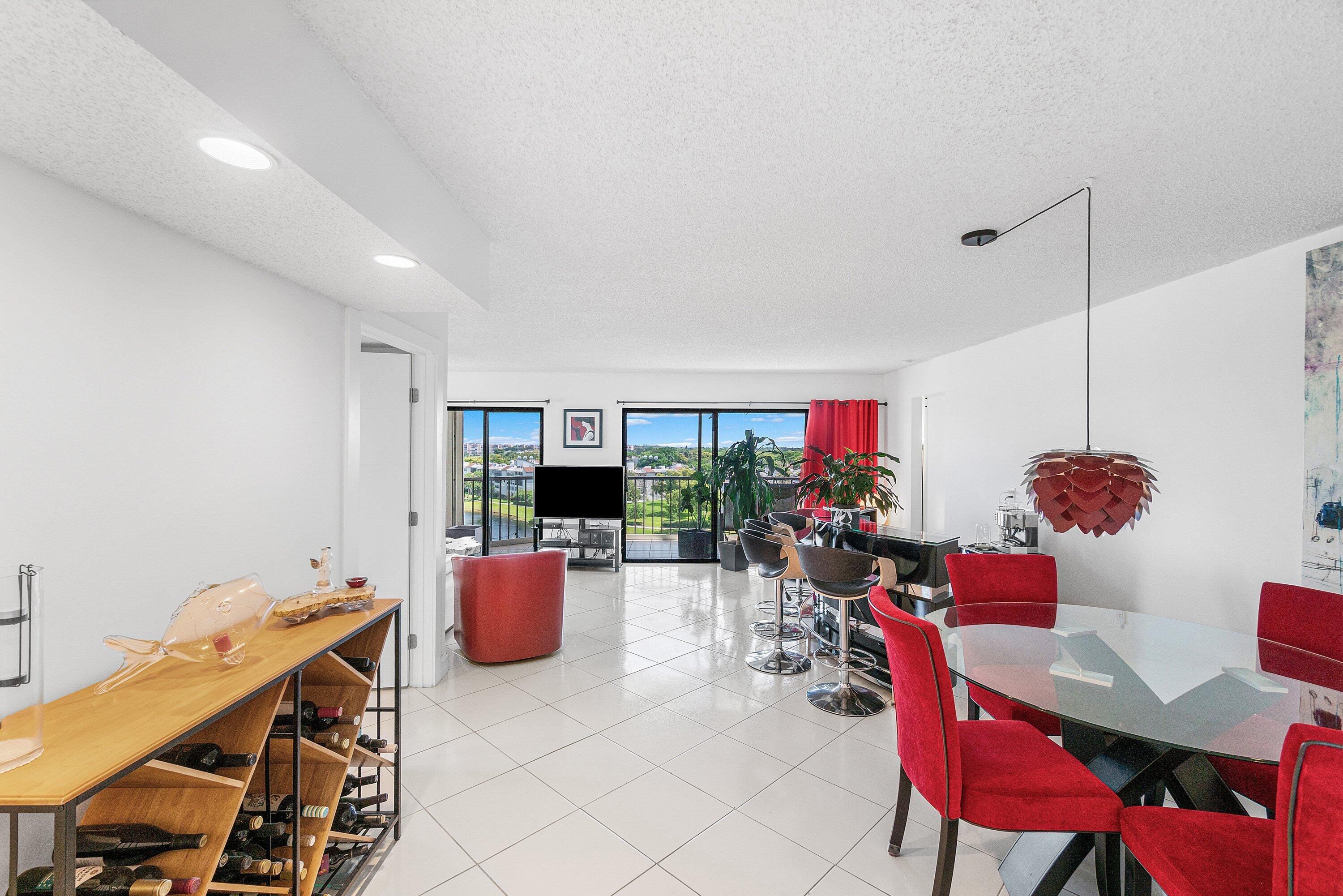 7360 S Oriole Boulevard 801