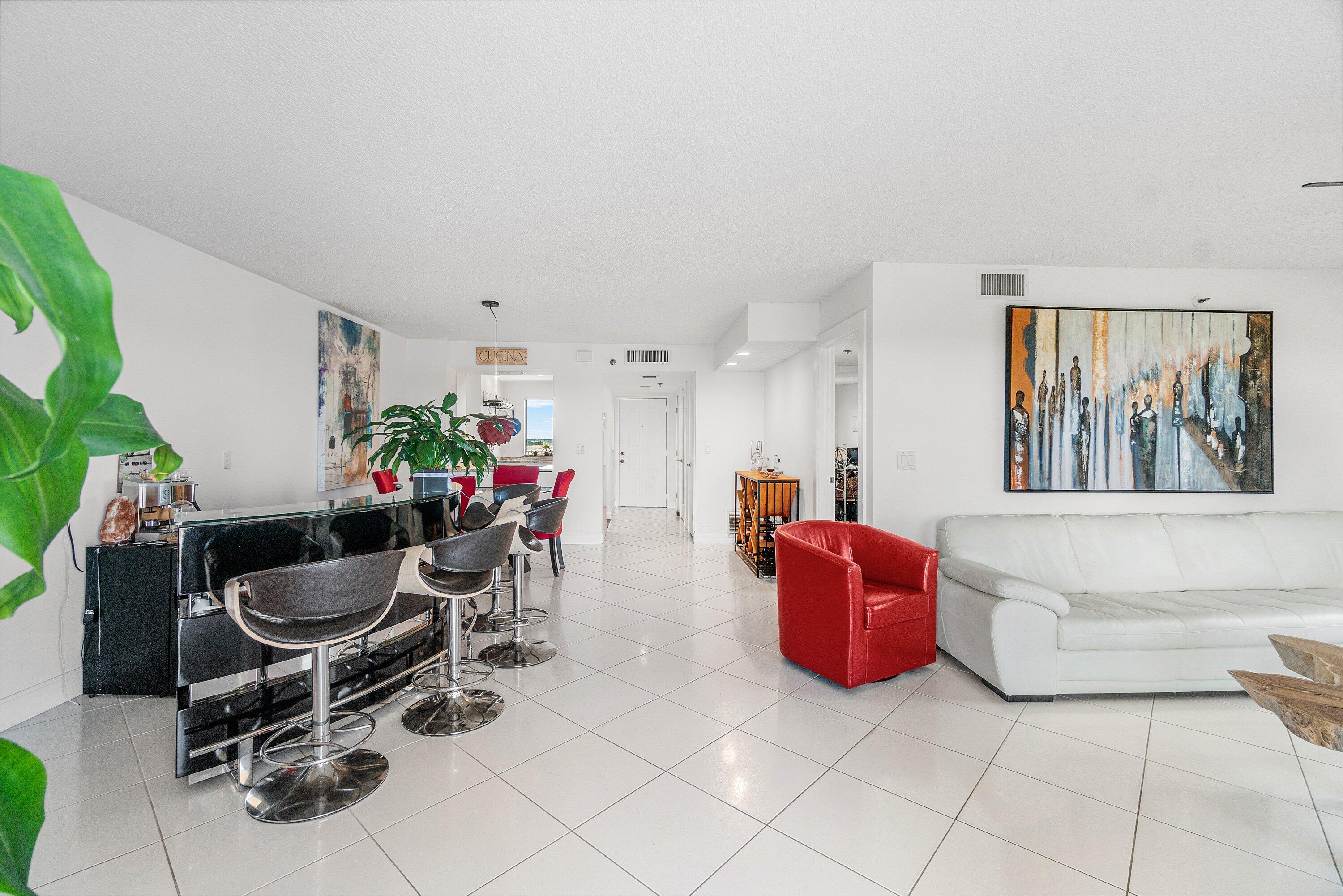 7360 S Oriole Boulevard 801