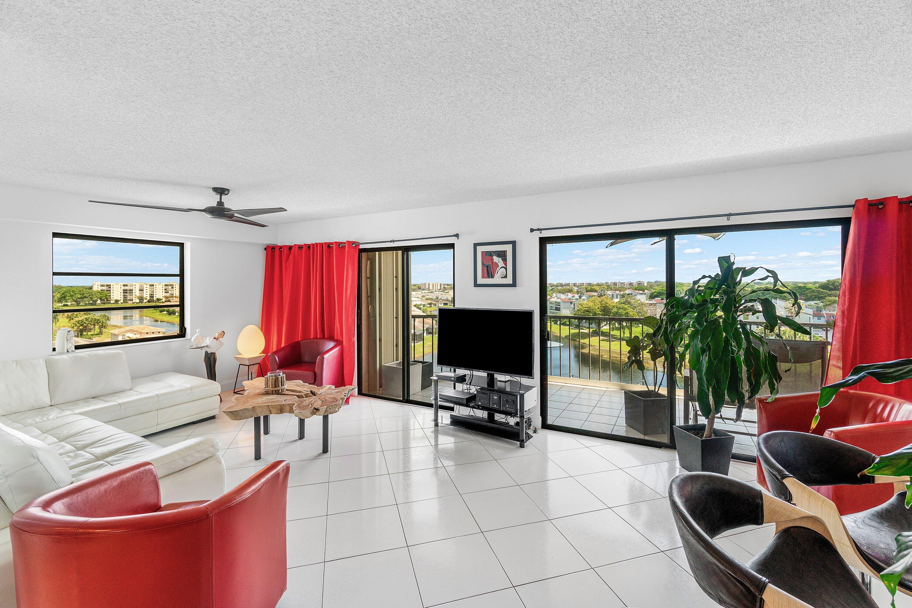 7360 S Oriole Boulevard 801