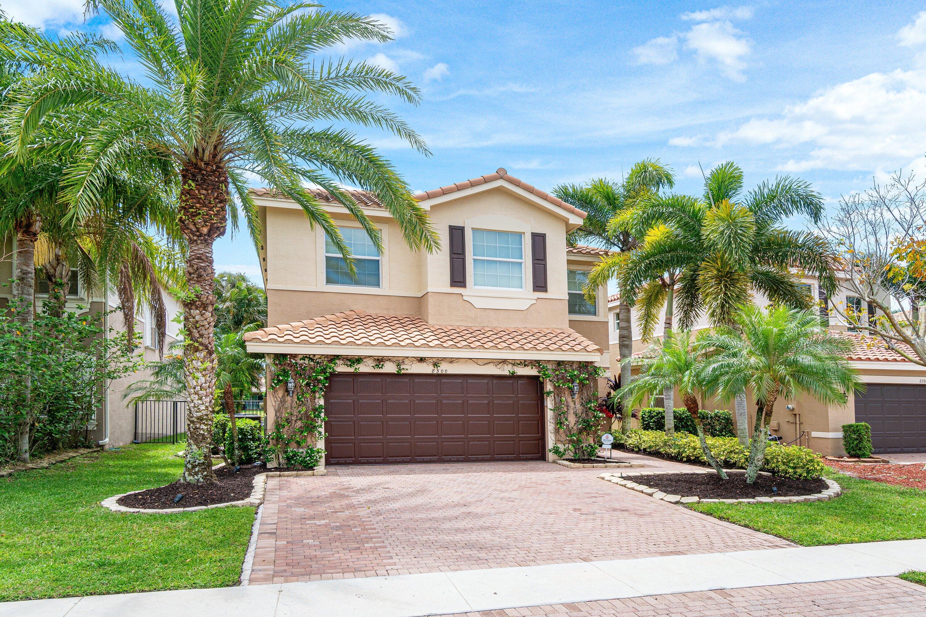 8300 Calabria Lakes Drive