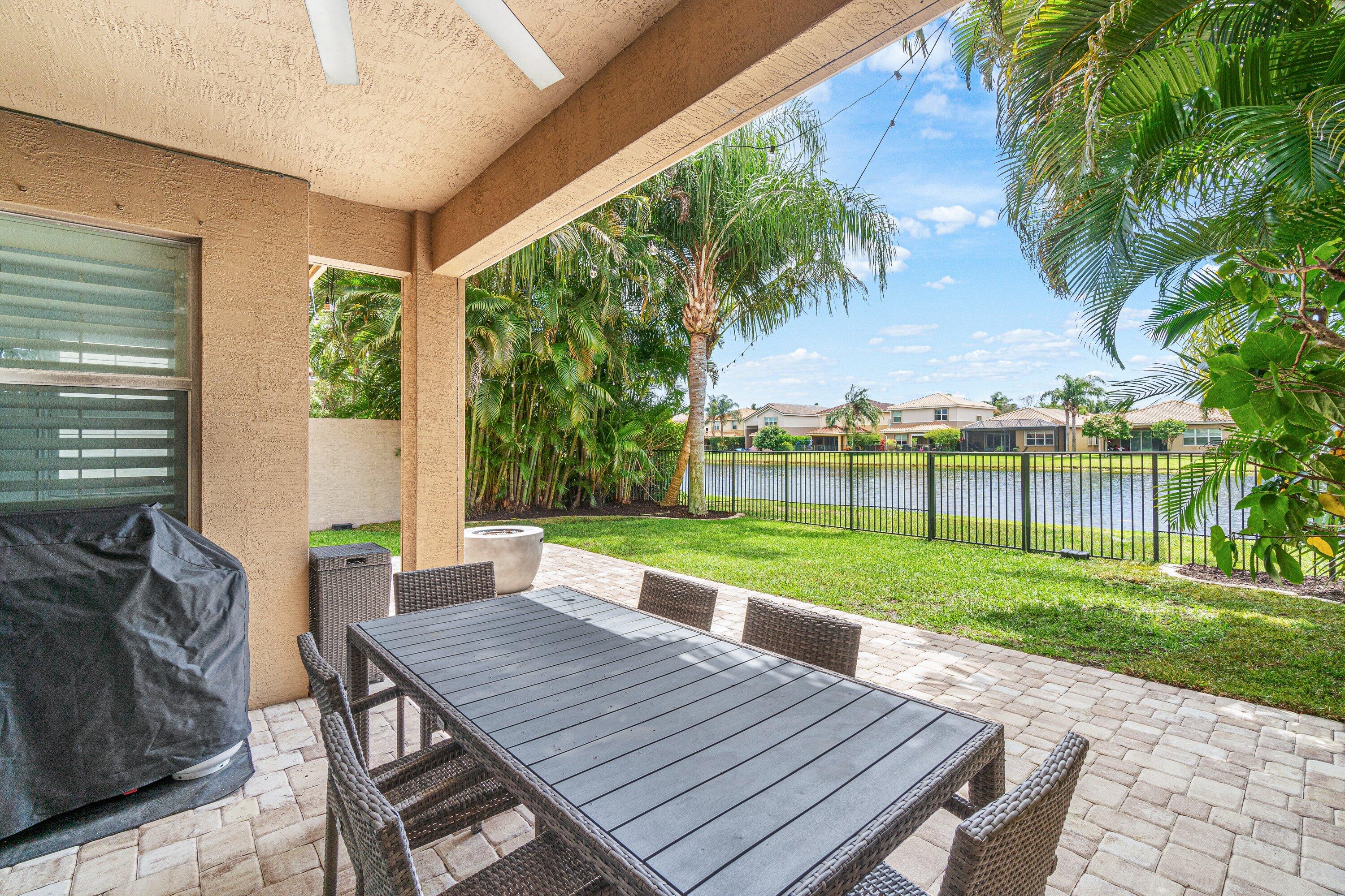 8300 Calabria Lakes Drive