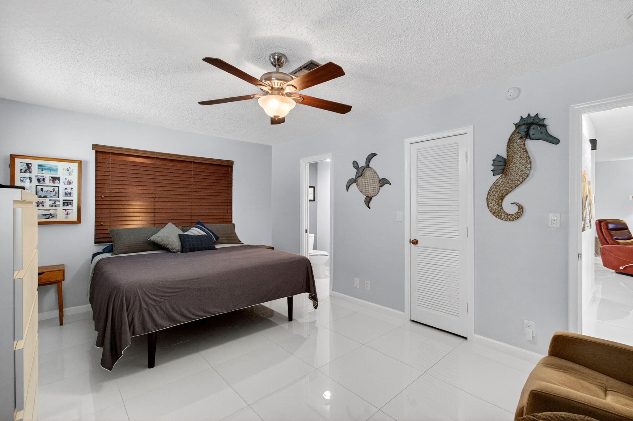 1255 NW 44th Street