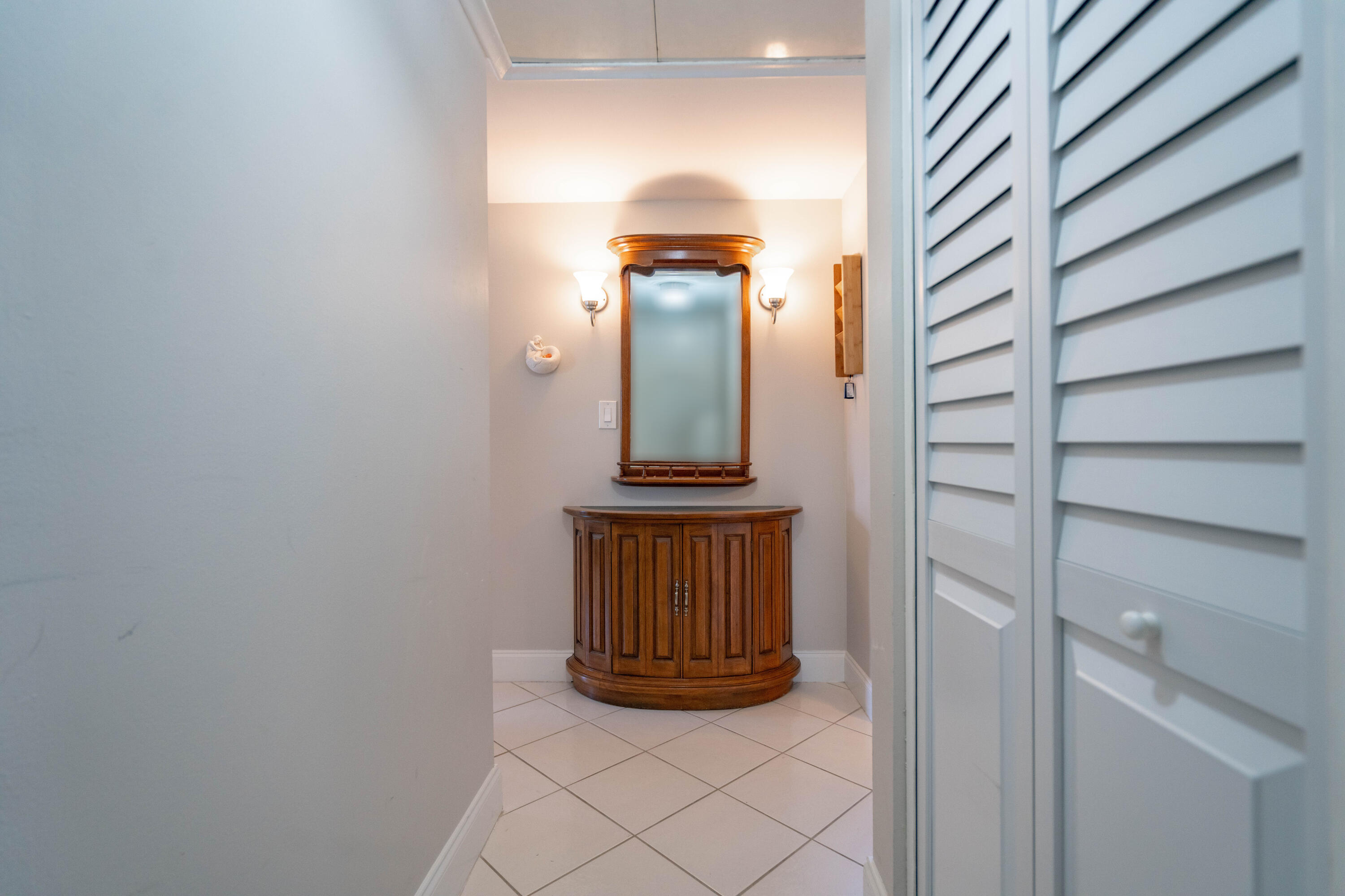 250 NE 20th Street