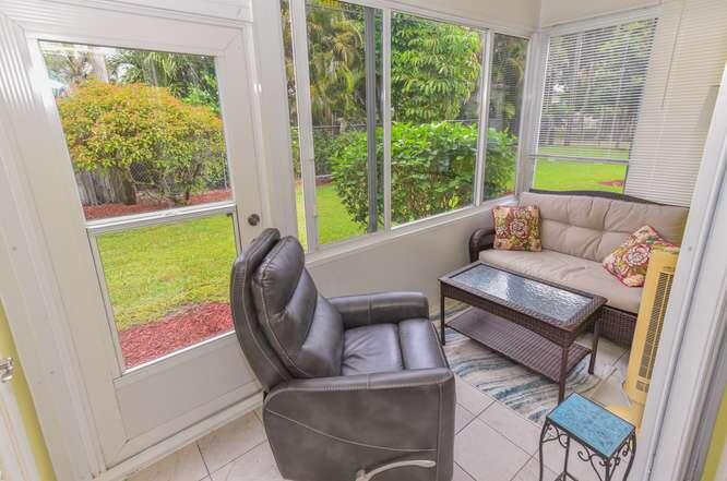 3362 Cynthia Lane 111