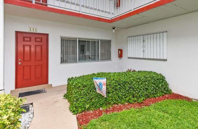 3362 Cynthia Lane 111