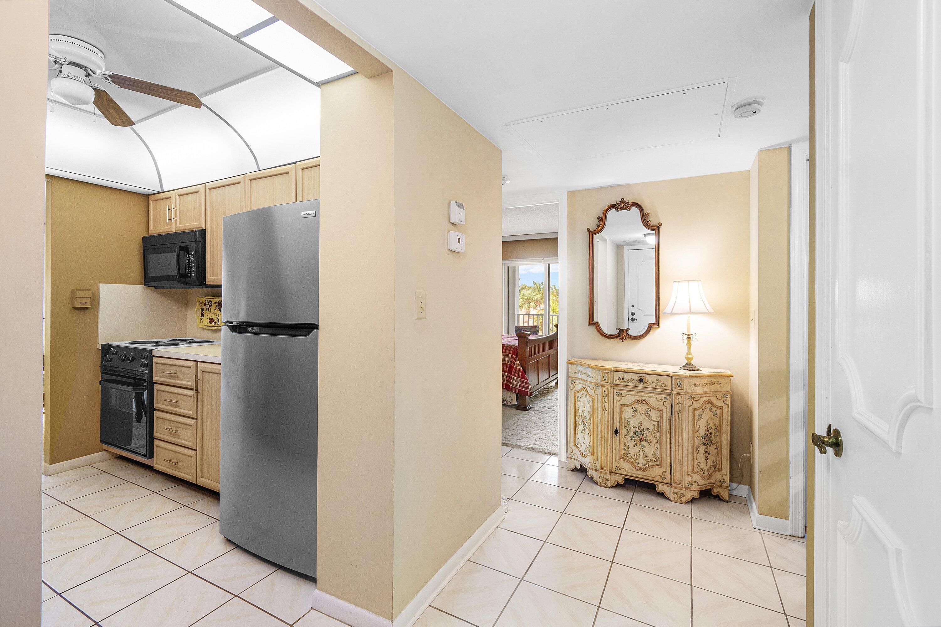 1111 S Ocean Boulevard 413