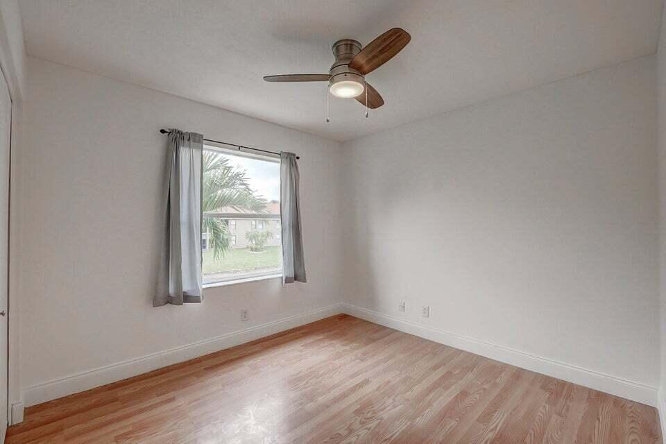 10758 Lake Jasmine Drive