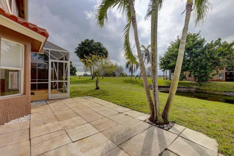 10758 Lake Jasmine Drive