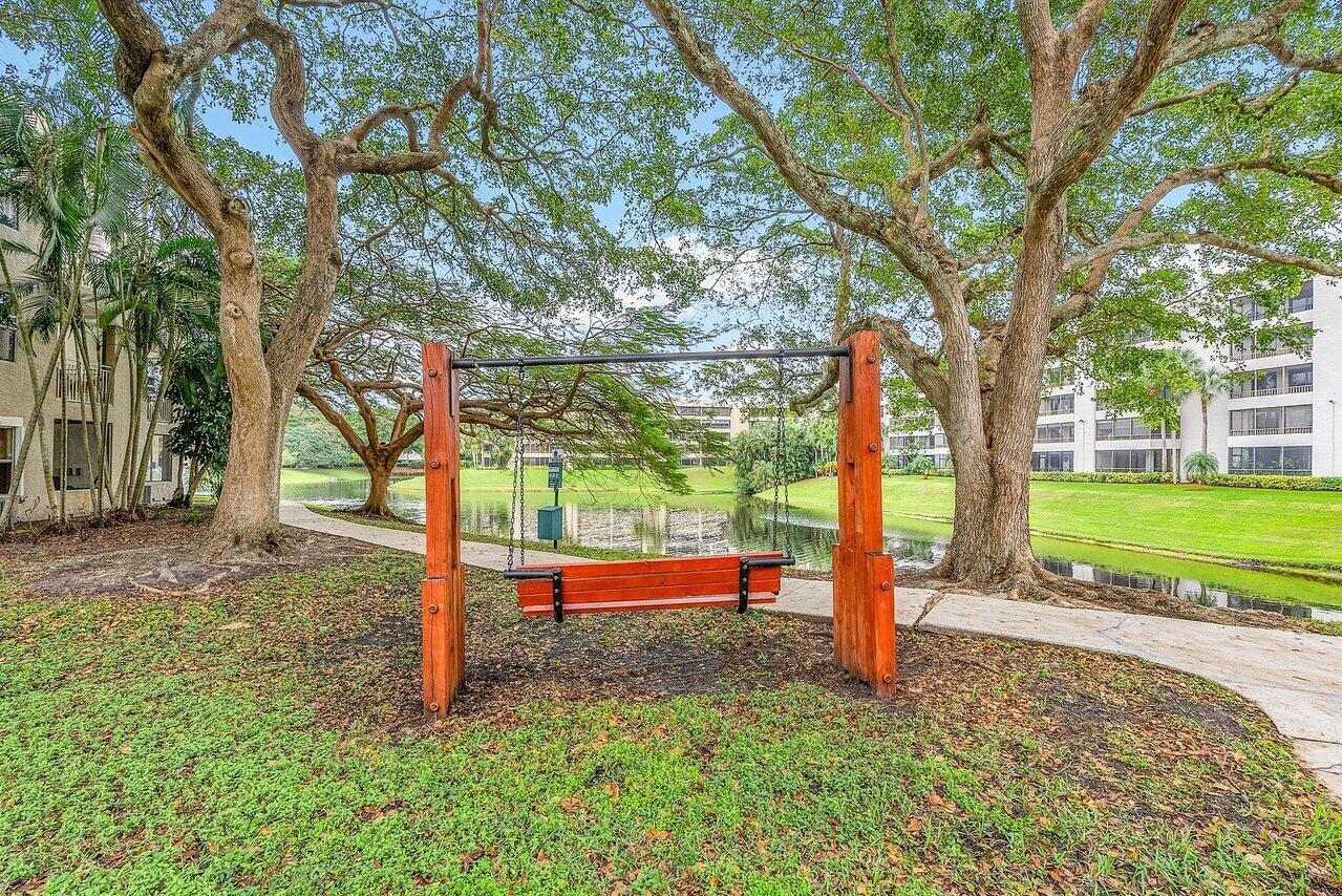 1885 Palm Cove Boulevard 10-103