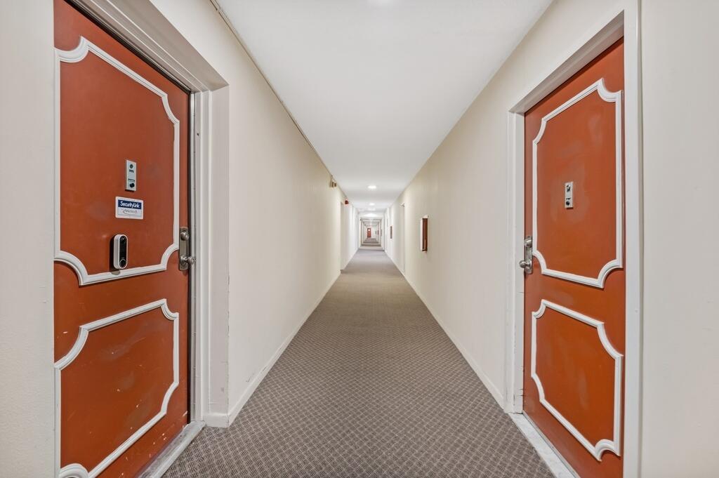 8280 SW 24th Street 7210