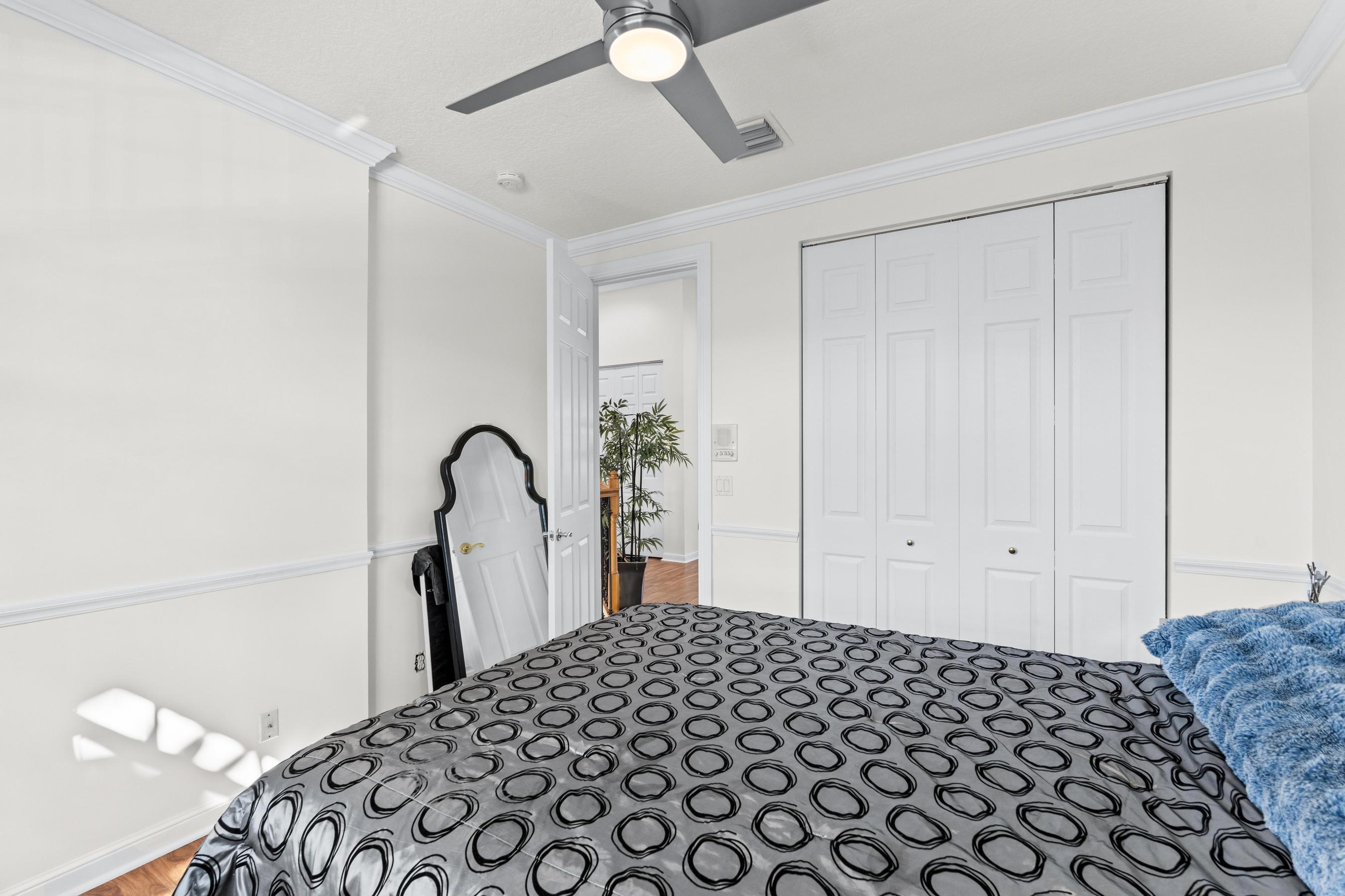 9905 Coronado Lake Drive