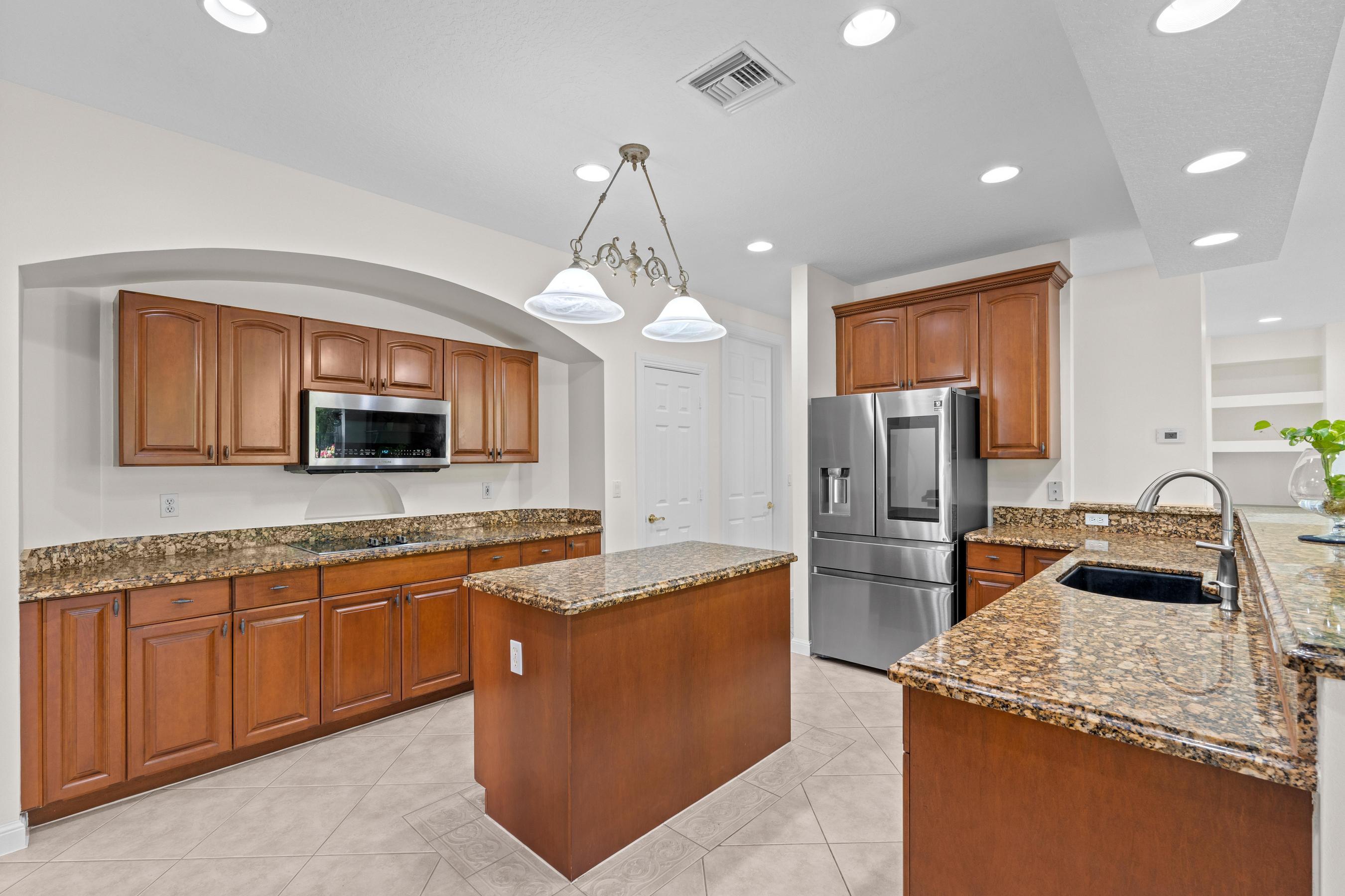 9905 Coronado Lake Drive