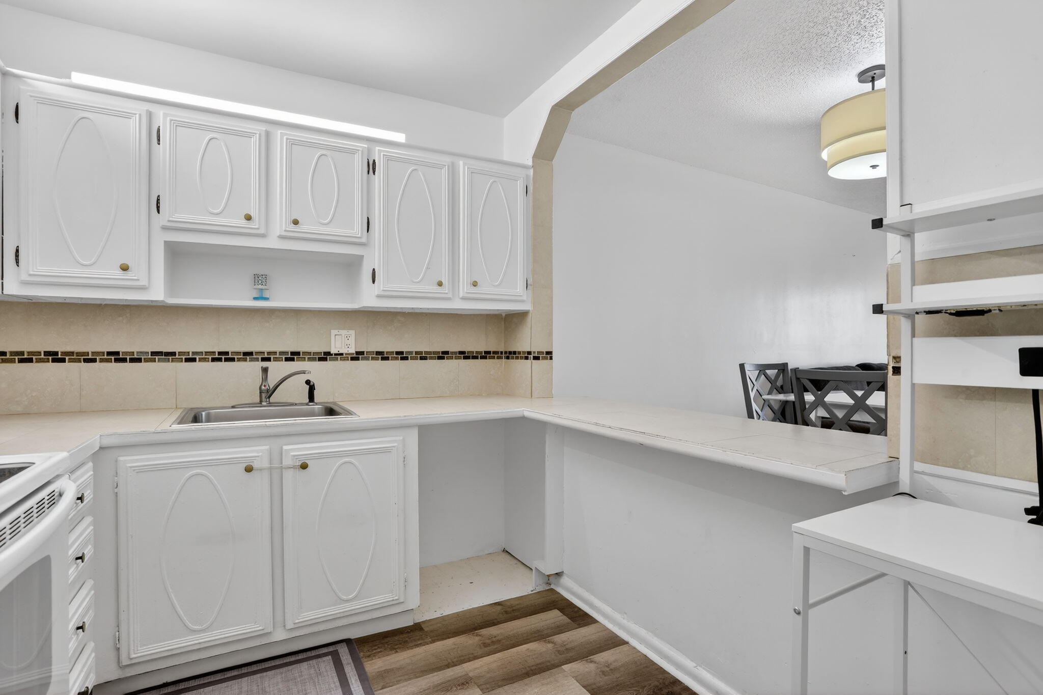 375 SW 56th Avenue 103