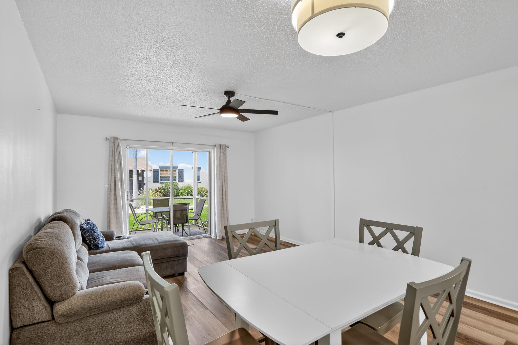 375 SW 56th Avenue 103