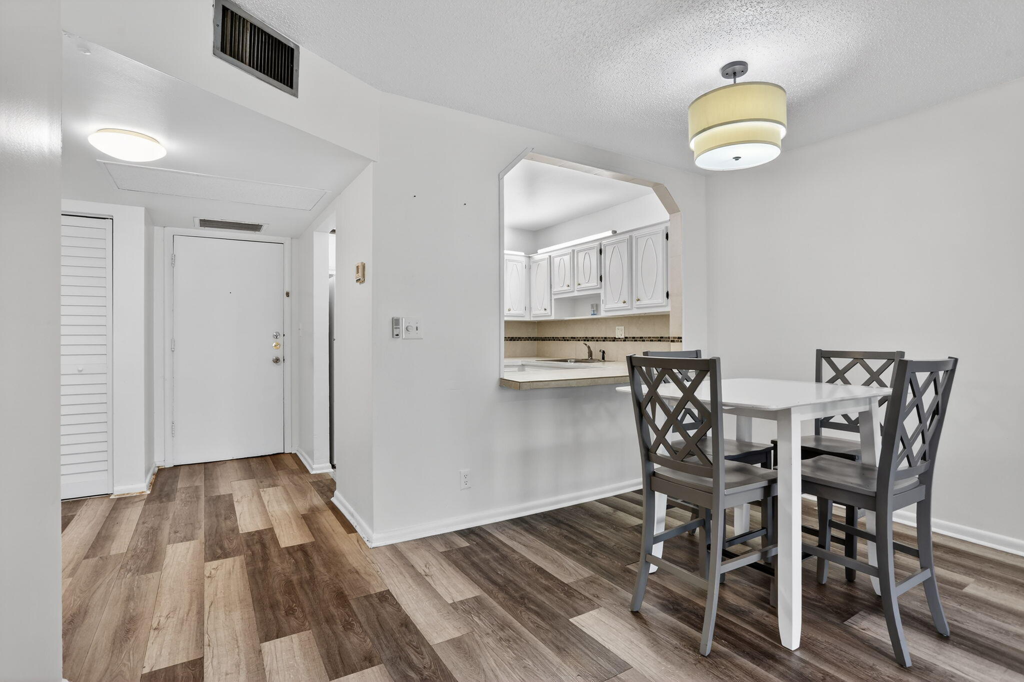 375 SW 56th Avenue 103