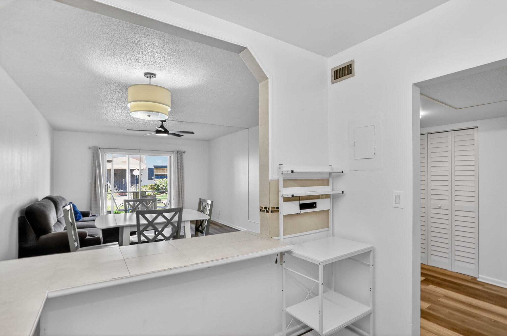 375 SW 56th Avenue 103