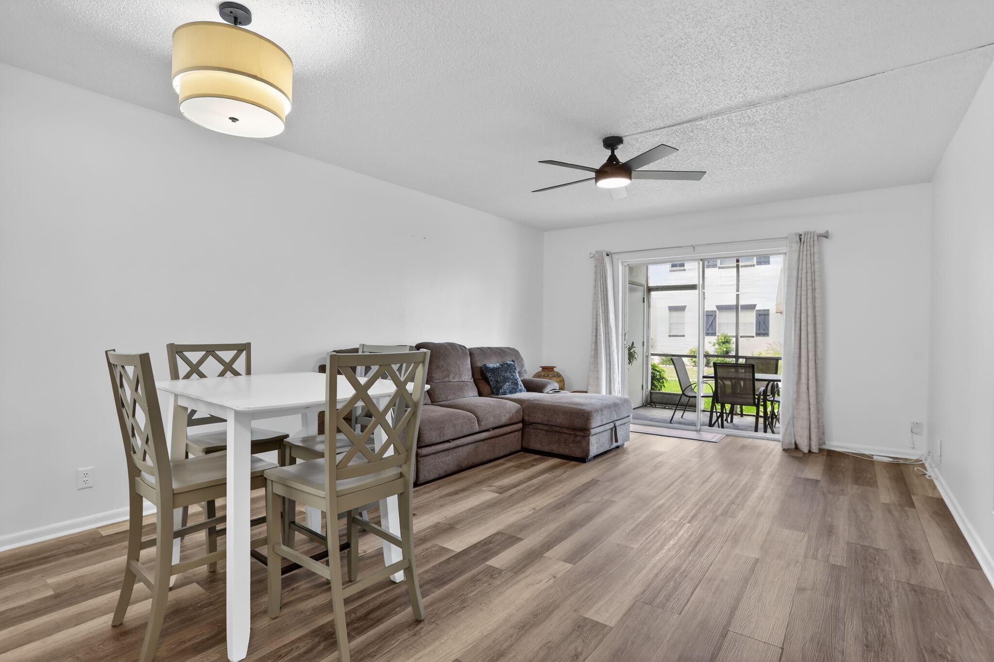 375 SW 56th Avenue 103