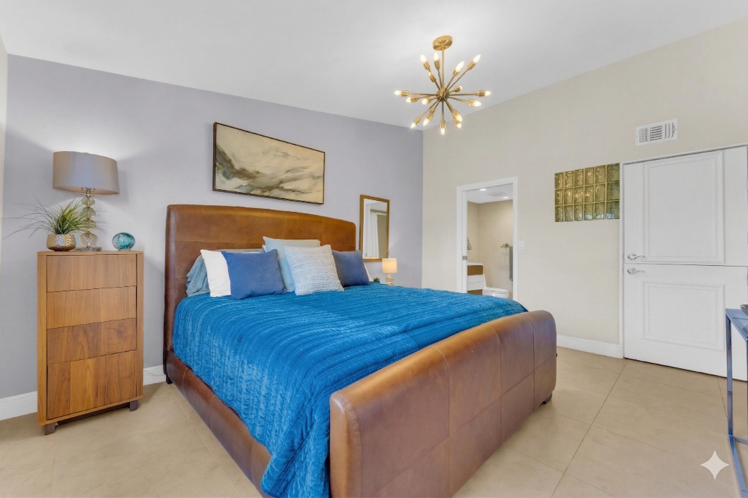 50 SE 12th Street 2260