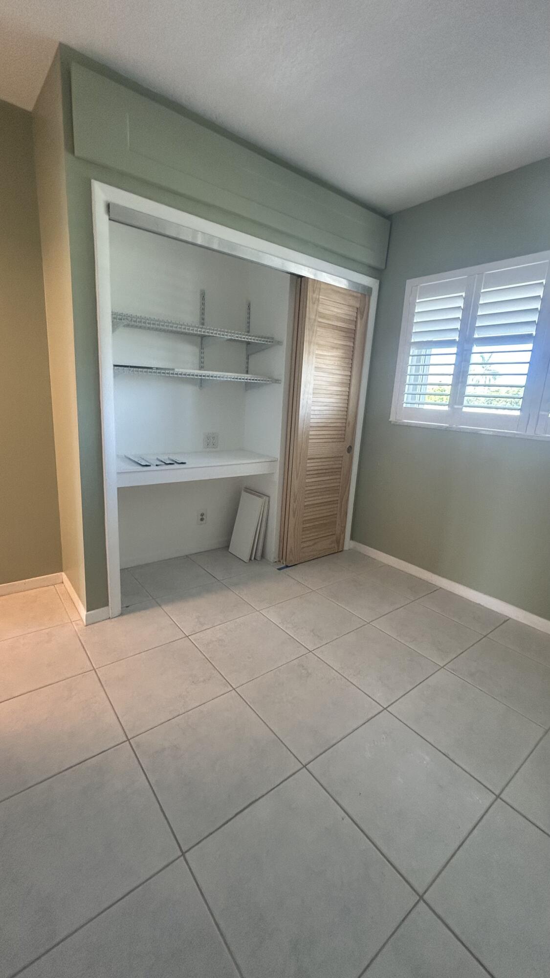1118 Lake Terrace 217 H