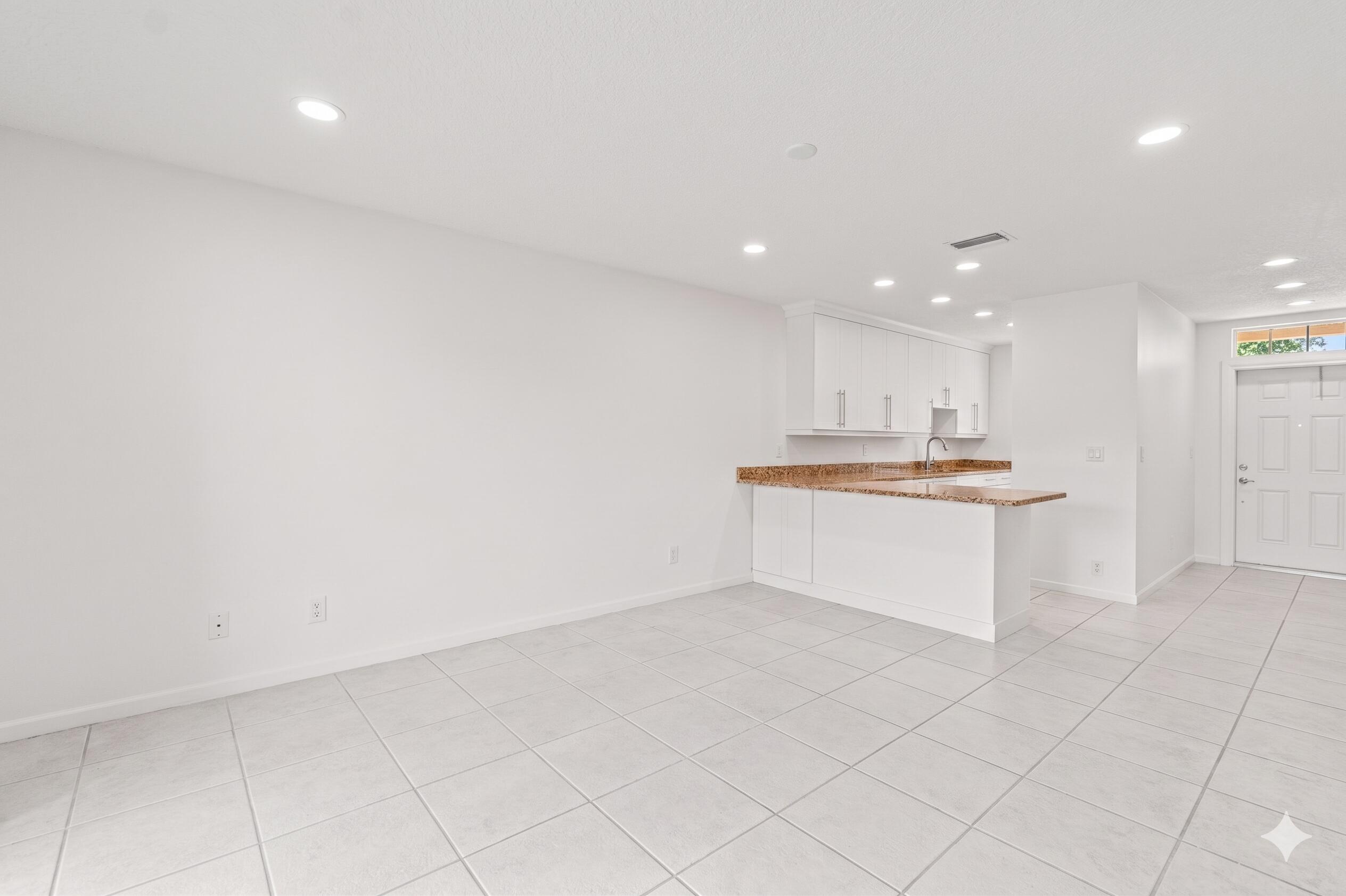 1118 Lake Terrace 217 H
