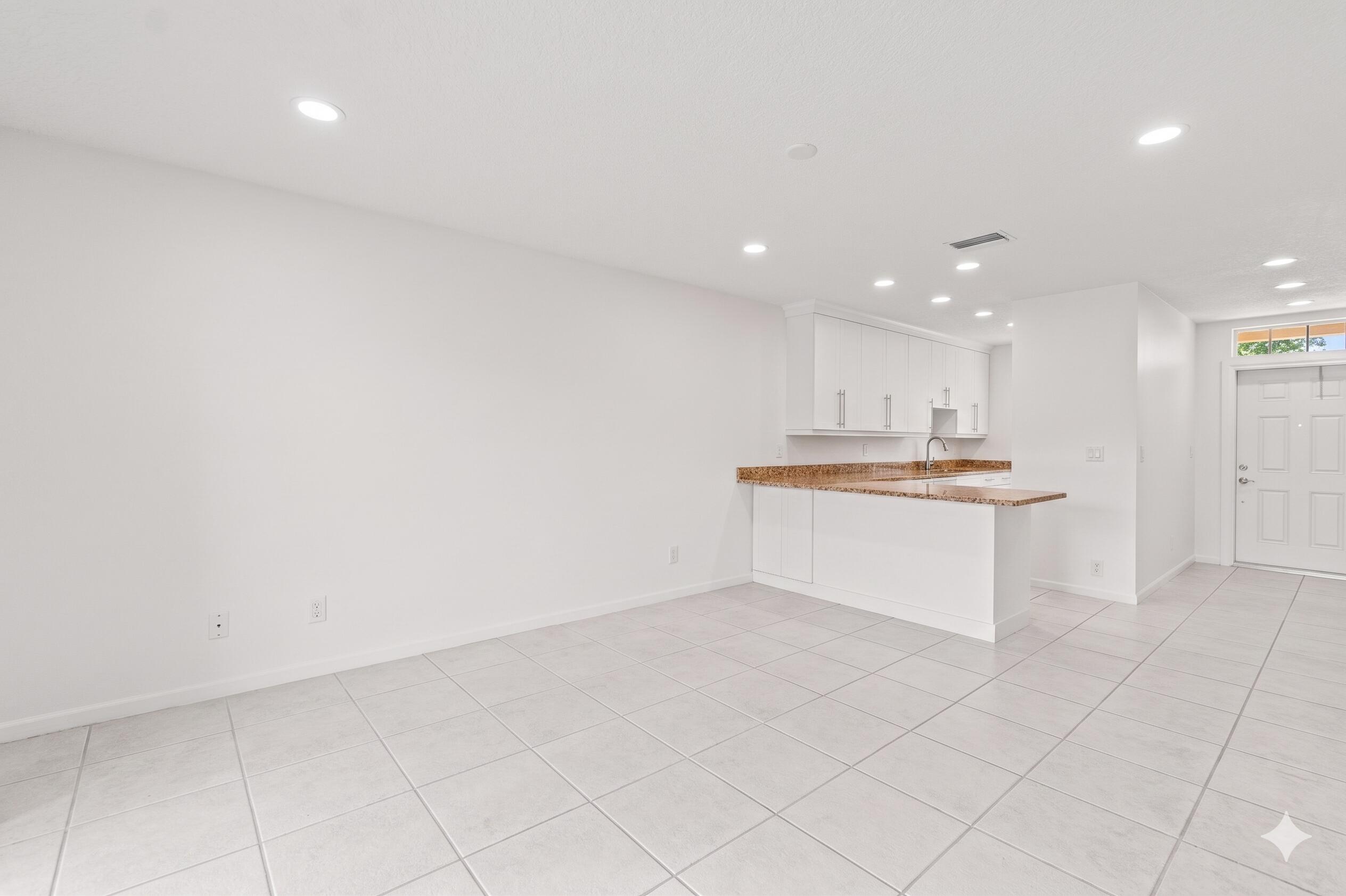 1118 Lake Terrace 217 H