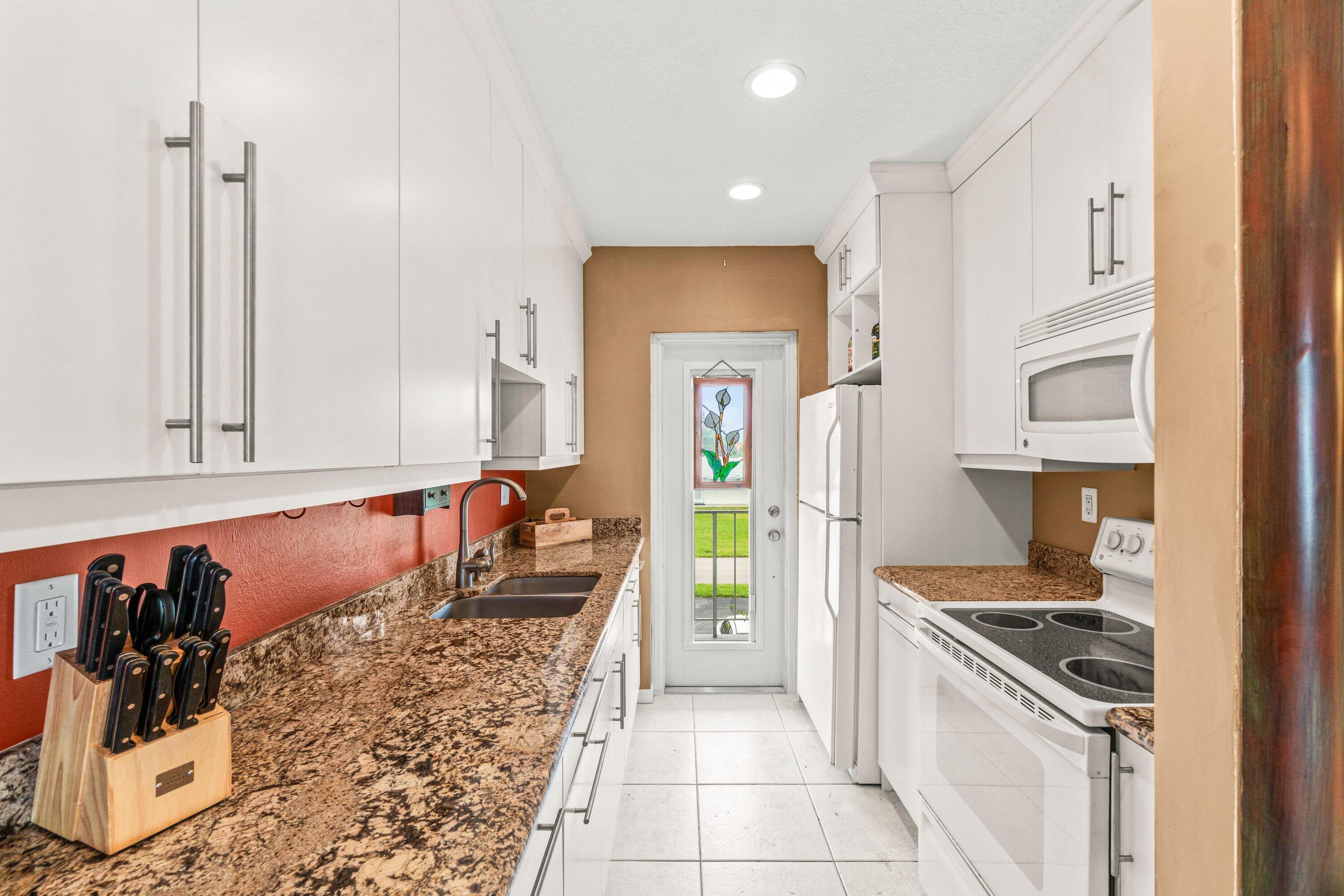1118 Lake Terrace 217 H