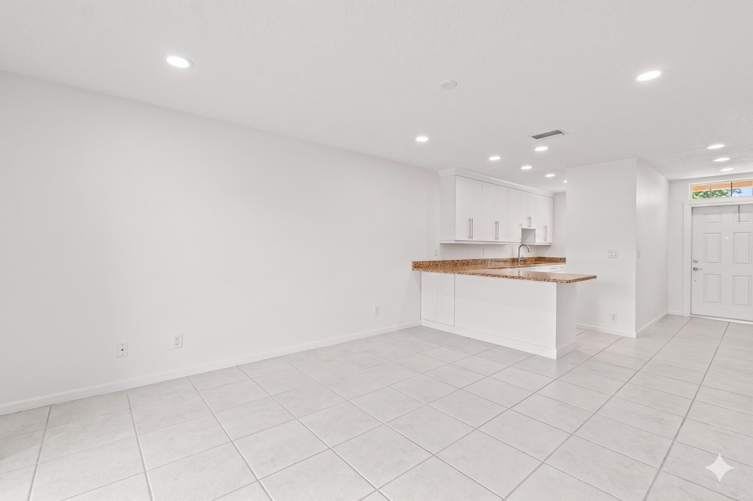 1118 Lake Terrace 217 H