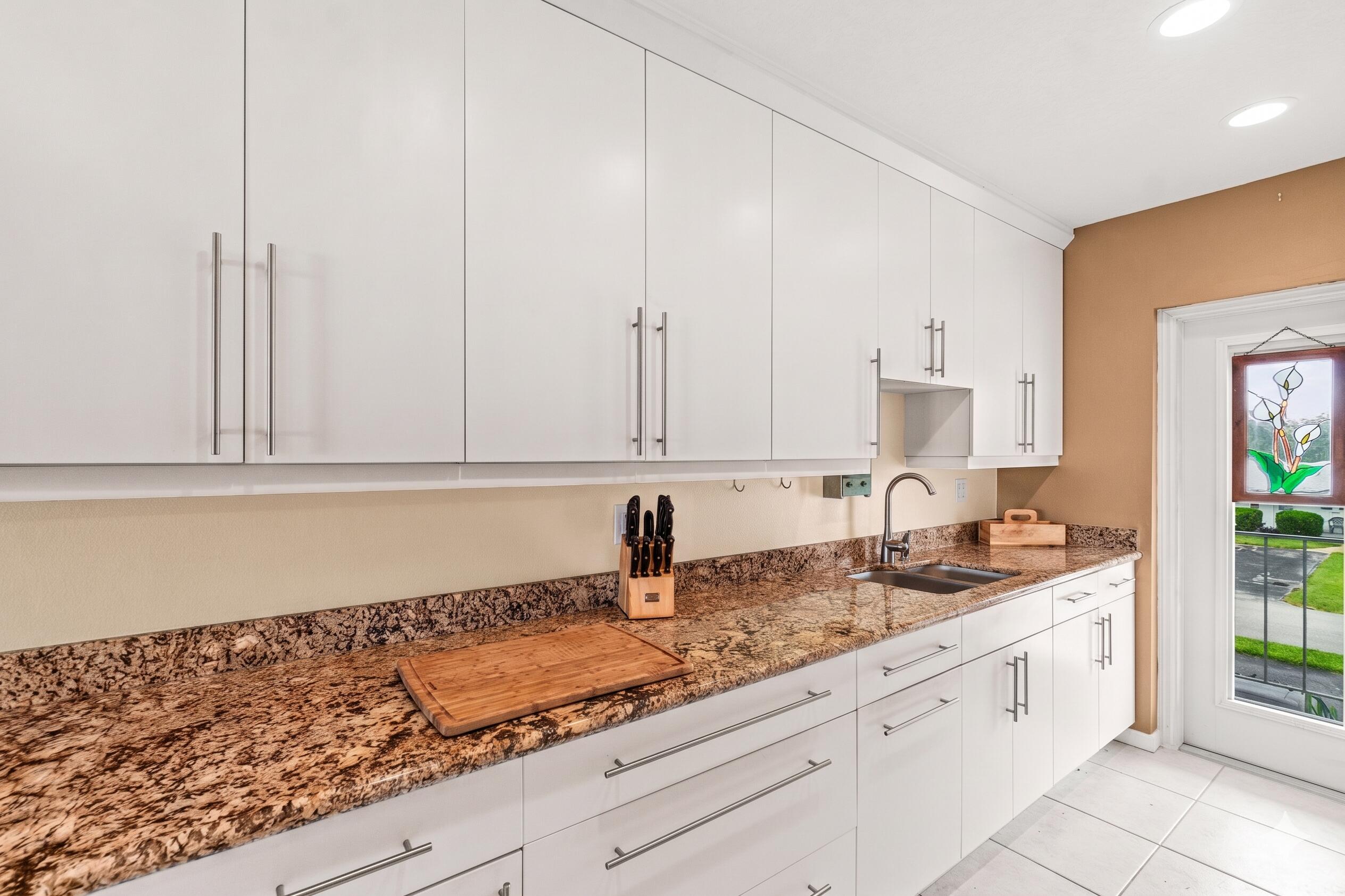 1118 Lake Terrace 217 H