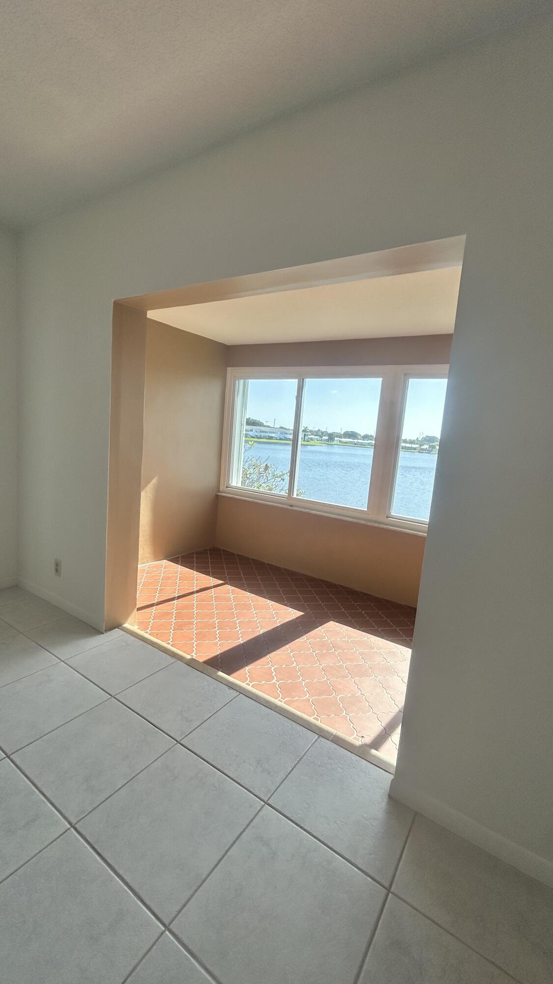 1118 Lake Terrace 217 H