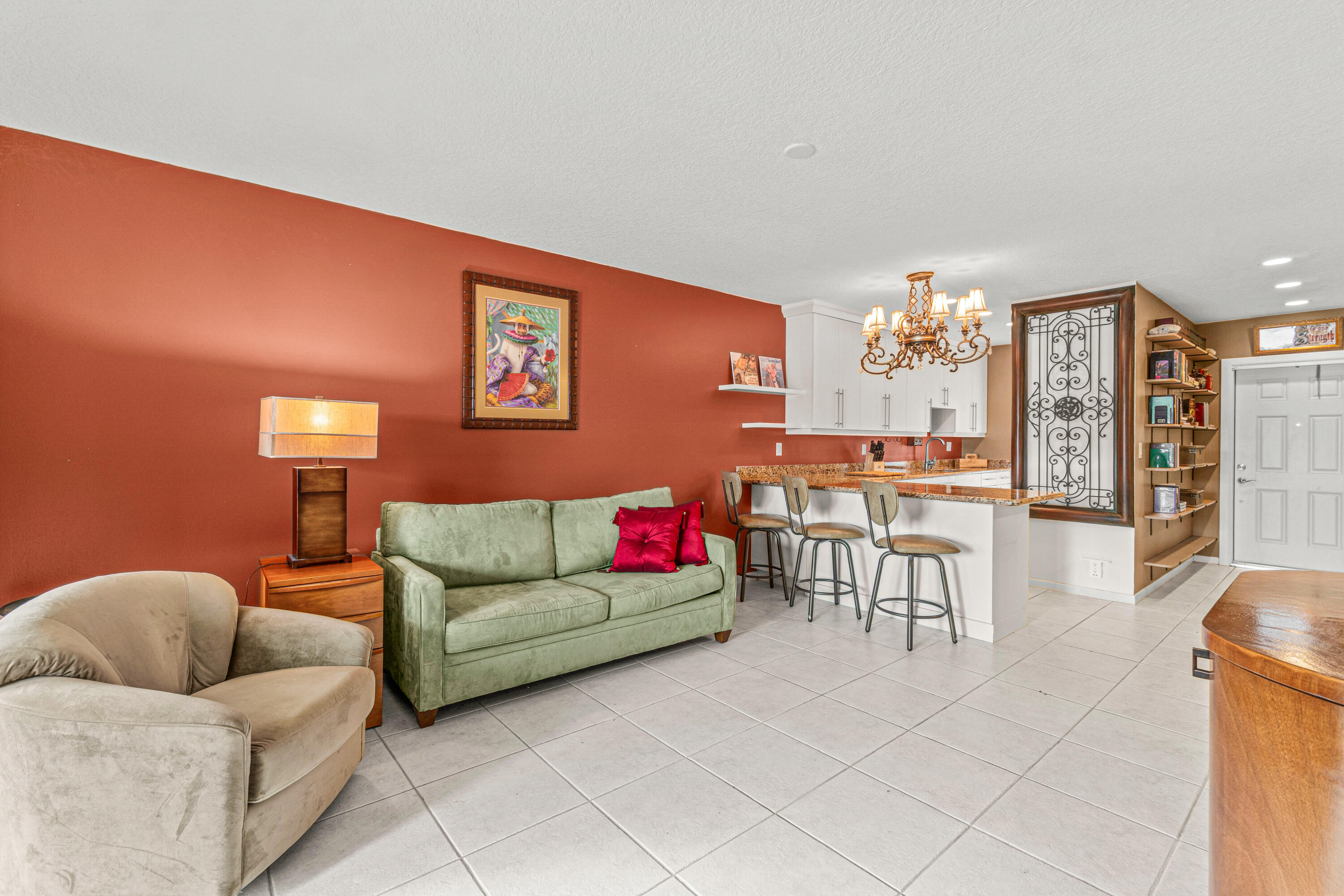 1118 Lake Terrace 217 H