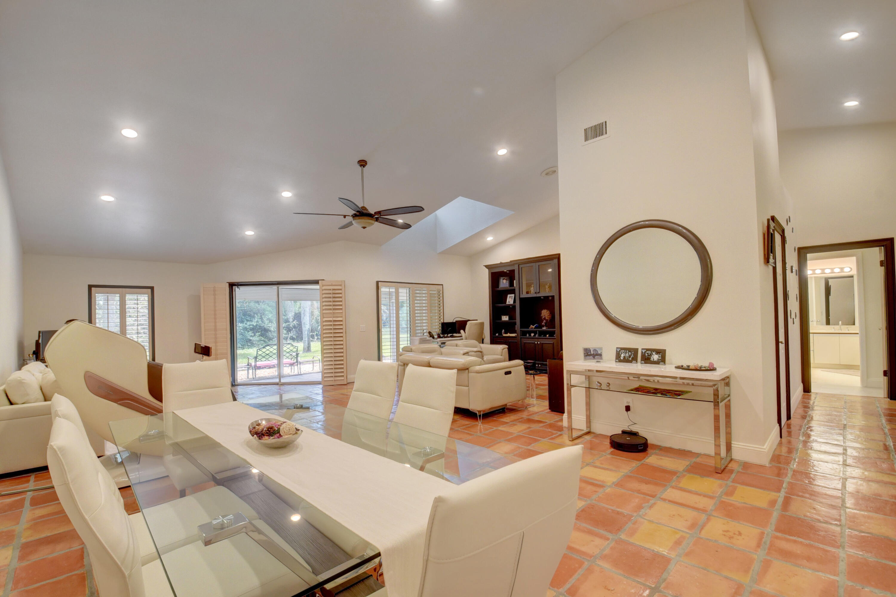 4666 S Fountains Drive S 124