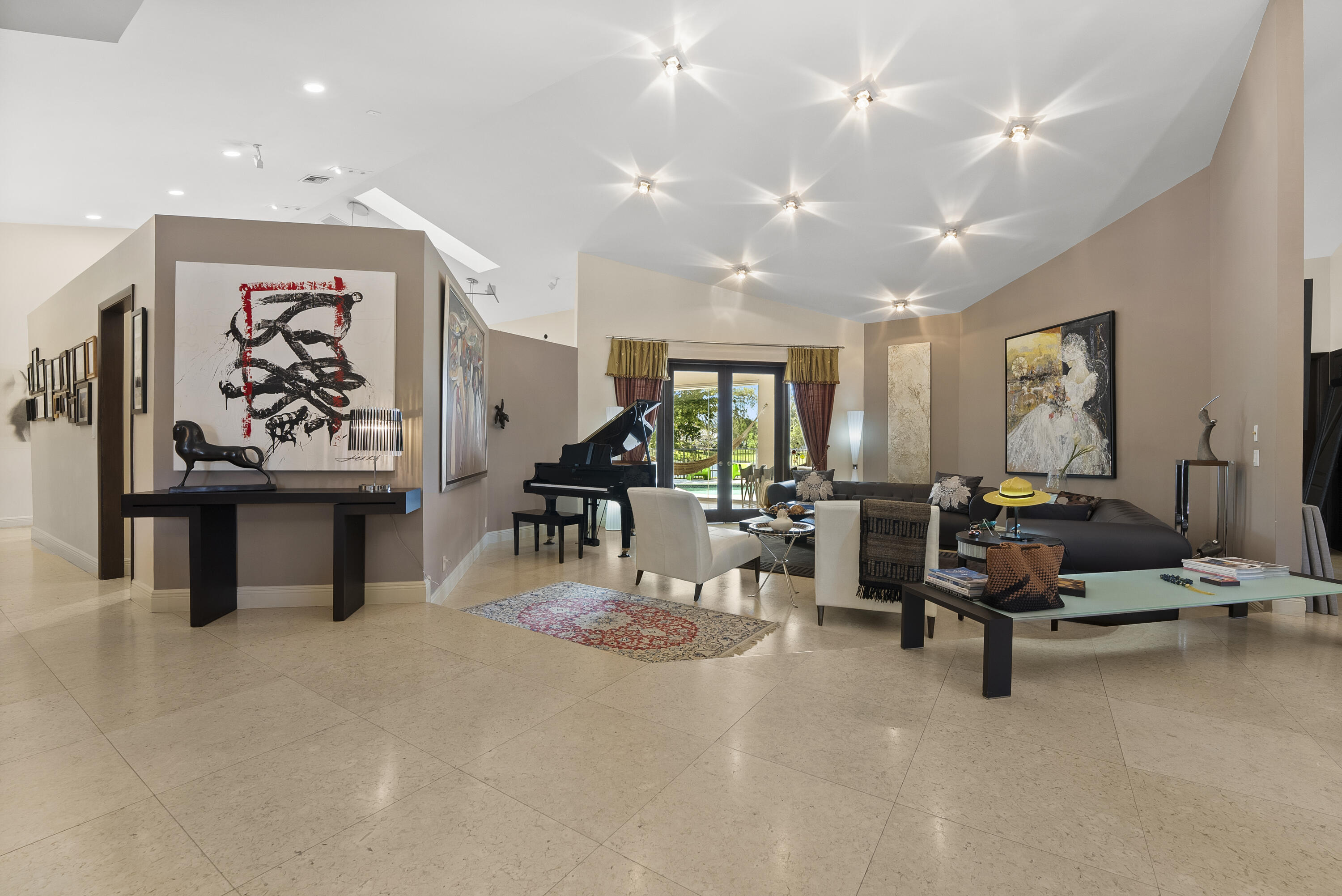2245 SW 16th Place