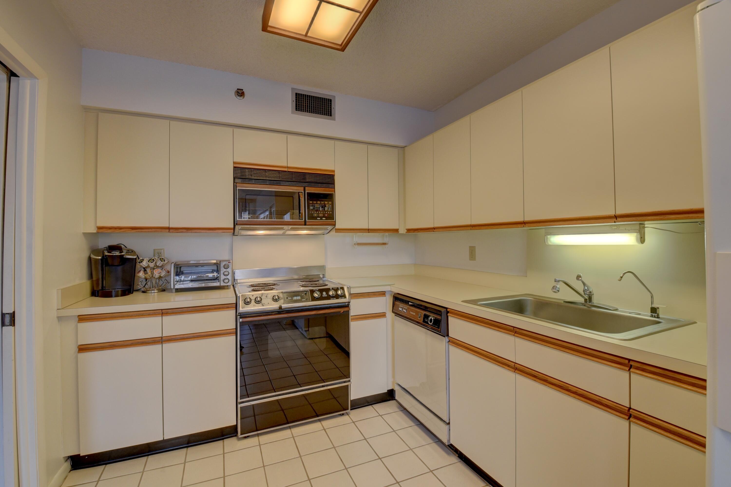 7194 Promenade Drive 202