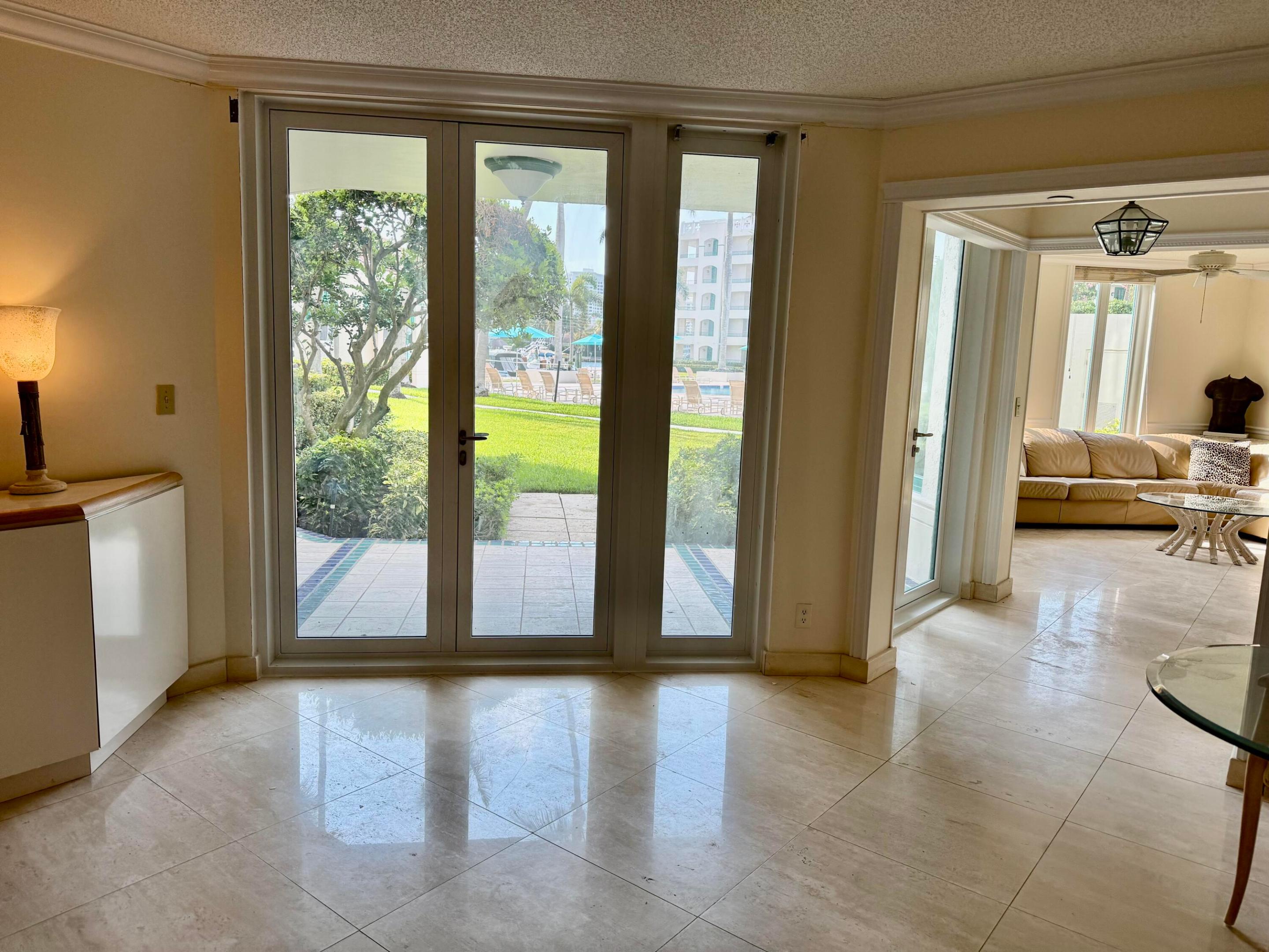 100 SE 5th Avenue 107