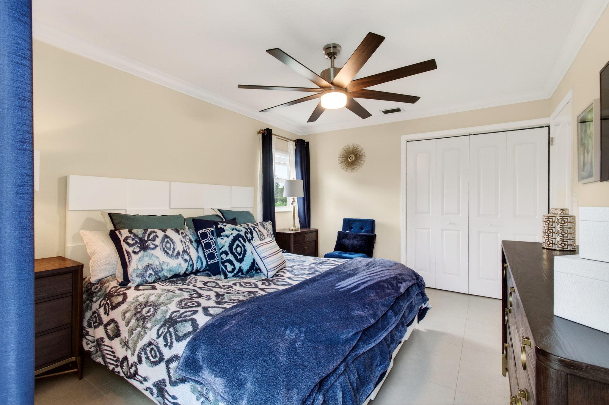 11456 Whisper Sound Drive