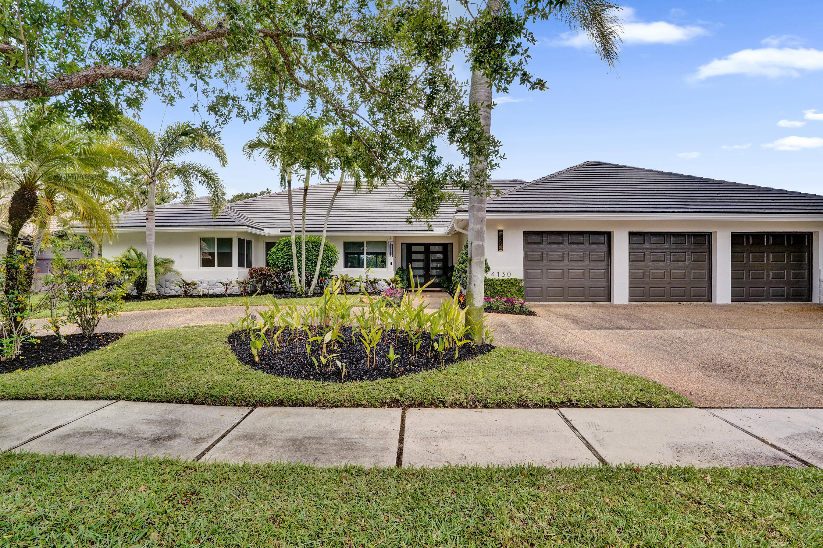 4130 Georges Way