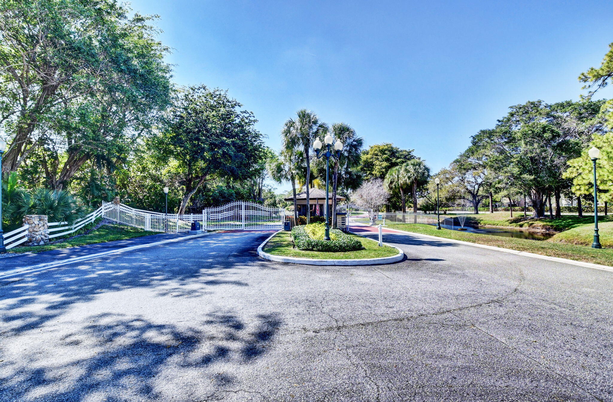 4200 Grove Park Lane