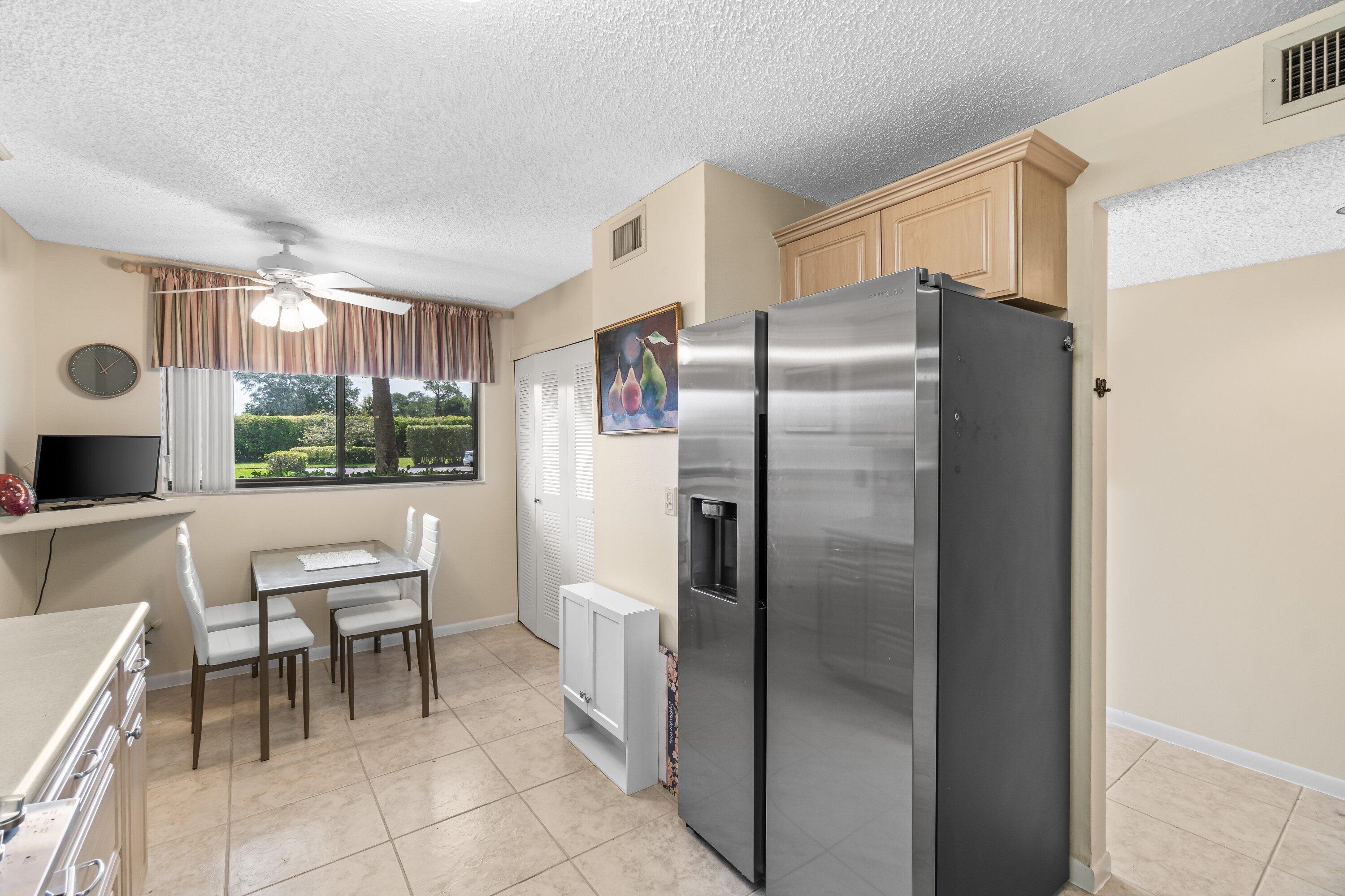 5550 Witney Drive 102