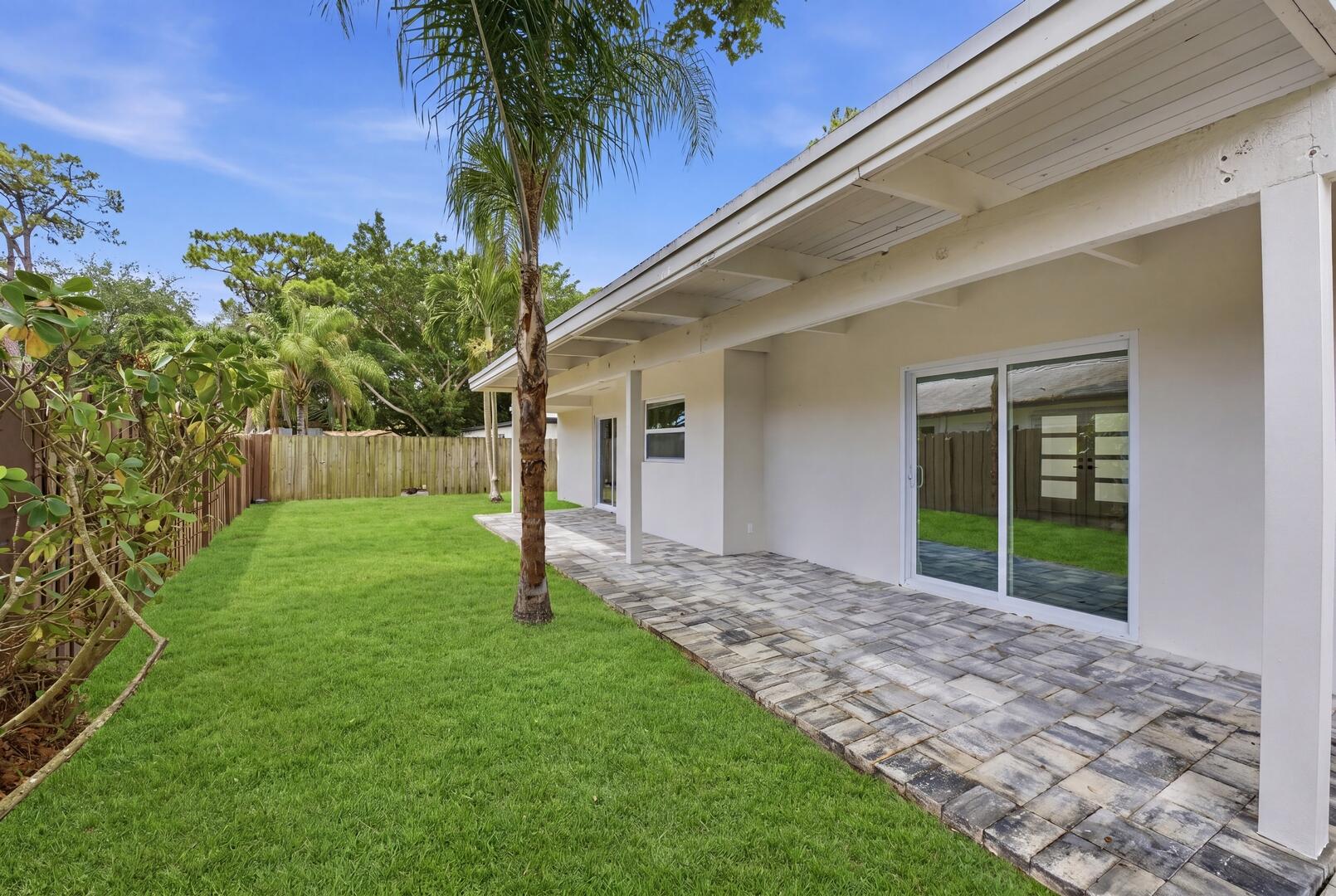 2908 NW 24th Way